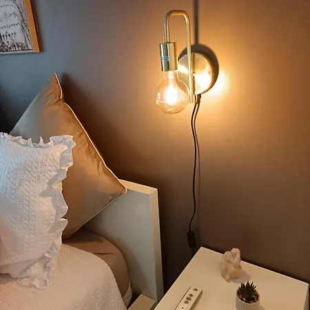 La Cachette Maison 6 Personnes 3 Avec Jardin *