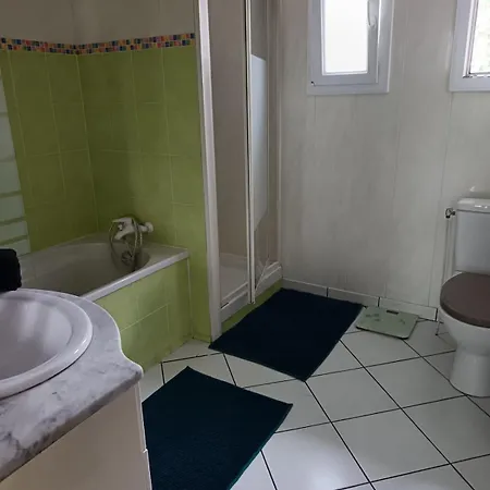 La Cachette Maison 6 Personnes 3 Avec Jardin *